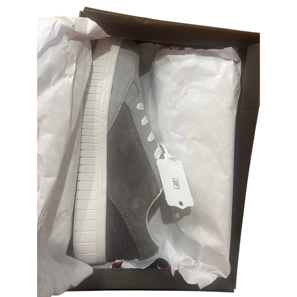 Men’s sz 7 Wide, Airwalk athletic footwear